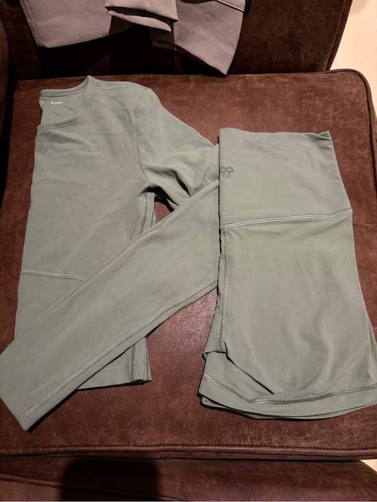 TNA Pants - Aritzia TNA Butter Sage Green 3” Biker Shorts & Crop Long Sleeve Set